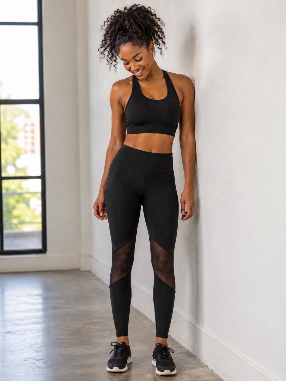 Elexxi Black “La Jolla" Mesh Panel Performance Leggings - Size M - NWT